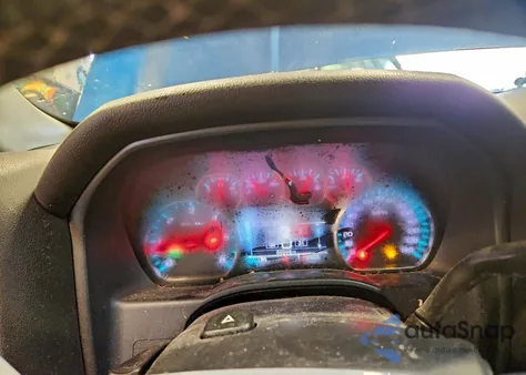 2018 Chevrolet Silverado K1500 Lt z USA, uszkodzony, nr VIN 2GCVKREC9J1111546